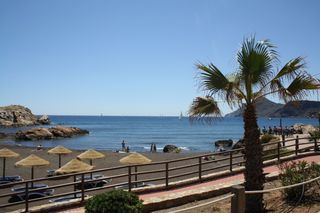 Reihenhaus in Calle de castelar 17. Adosados en portmán — tranquilidad, mar y comodidad en un entorn