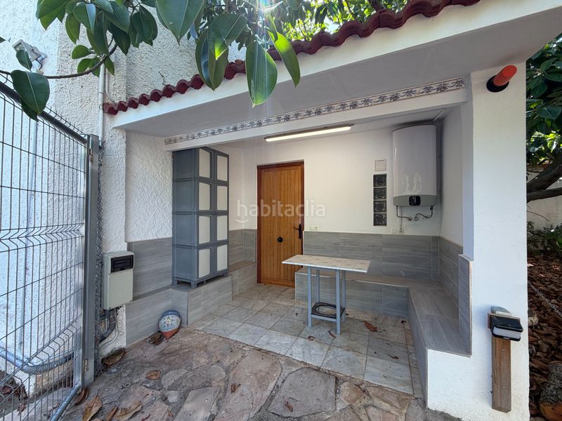 Foto 18bcd8c1-502a-40b2-8d7a-4fad3572feea. Terreny residencial a Rocafort