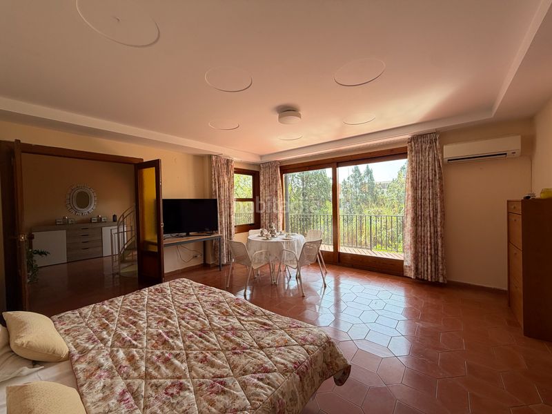 Foto b043dd68-45fe-4031-9f15-dc5d293e3bbc. Terreny residencial a Rocafort