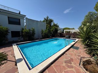 Chalet  Avinguda corts valencianes. ?? oportunidad de inversión en rocafort | parcela urbana de 2.55