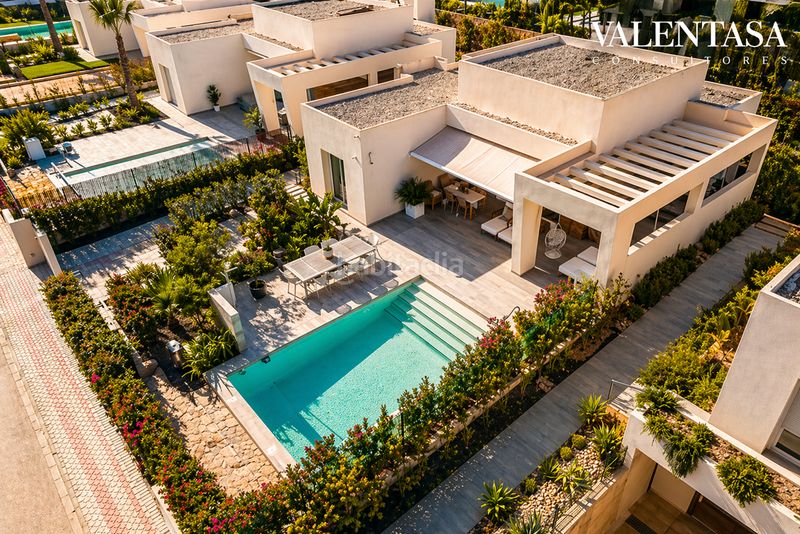 Foto 1222a45d-d5e4-4cf5-beed-39b684be0983. Xalet amb aparcament piscina a Algorfa