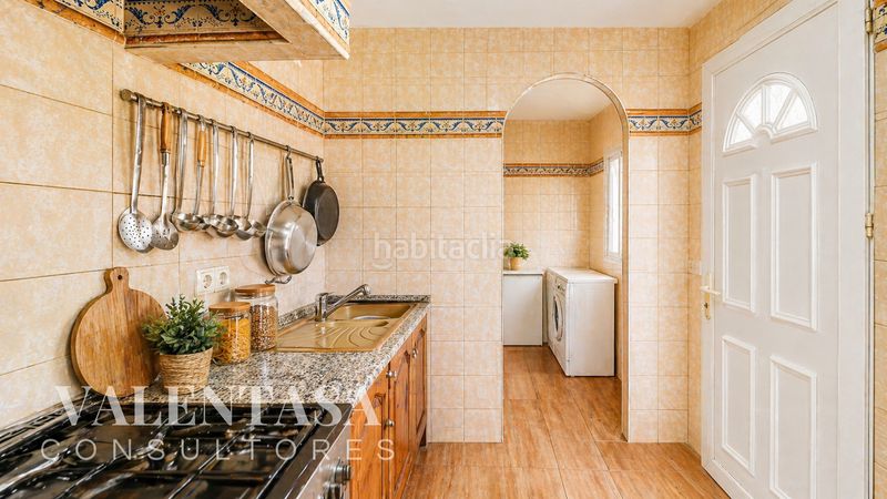 Foto 1c416ba9-ca36-4952-859e-1ec19746aed7. Xalet amb calefacció aparcament piscina a El Carme-Sant Agustí-Bonavista Eliana (l´)