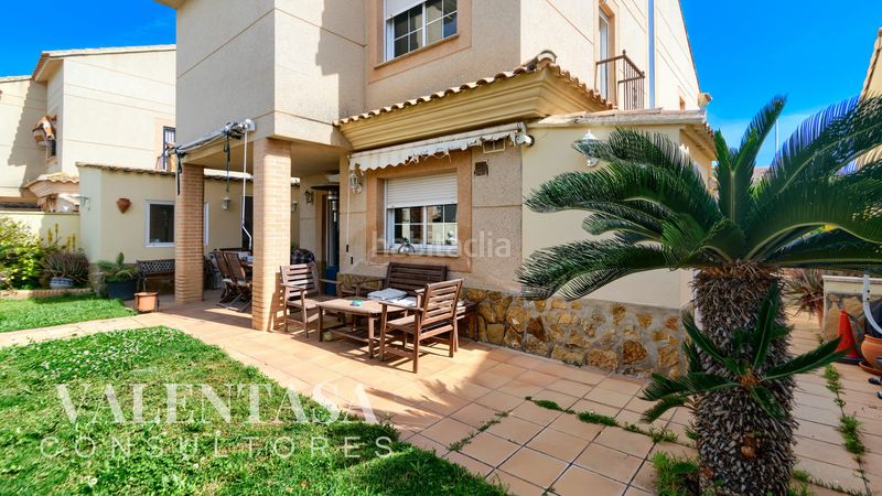 Foto 375244b9-86a2-4412-beaa-1099e1e729af. Xalet amb calefacció aparcament piscina a El Carme-Sant Agustí-Bonavista Eliana (l´)