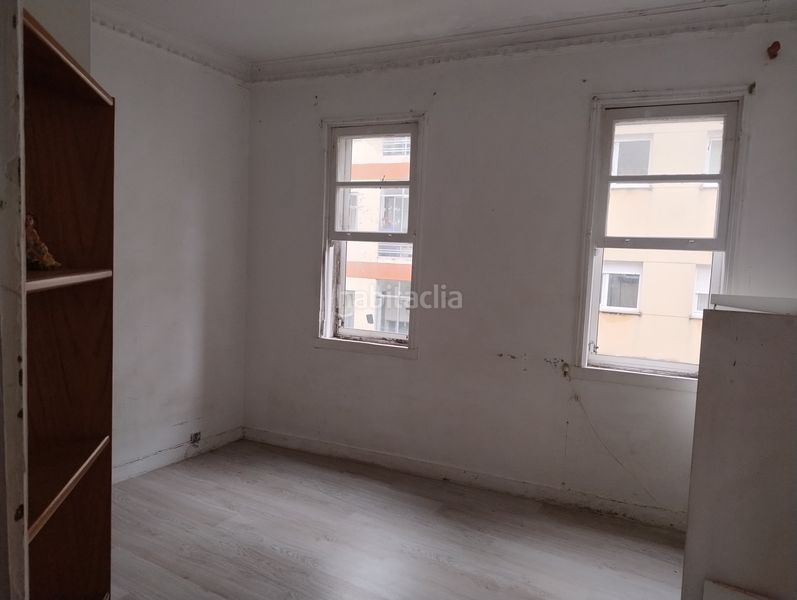 Foto 4e11b805-f7d7-499d-8354-ce88f5de5b74. Edifici a Paradai Lugo