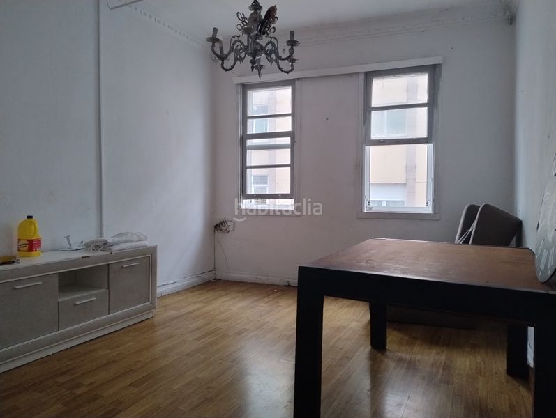 Foto 66c6f368-331e-494d-b44f-95f26dfd2830. Edifici a Paradai Lugo