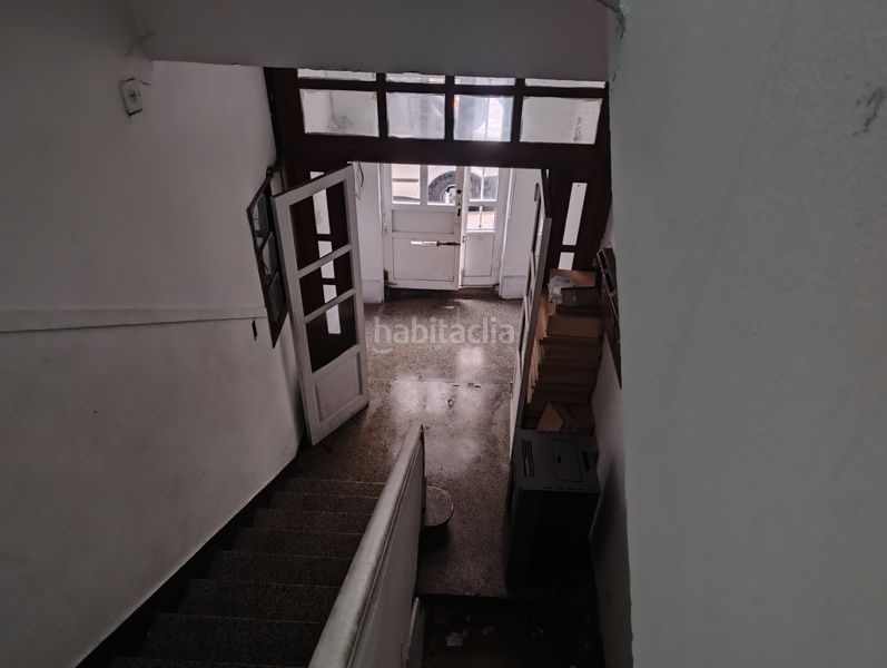 Foto 9197fb6b-f4c6-445a-b6fb-af3608b3a246. Edifici a Paradai Lugo