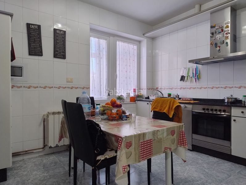 Foto fd8243dc-412a-4b3a-8f0e-1a7b310a0a3c. Pis a A Milagrosa Lugo