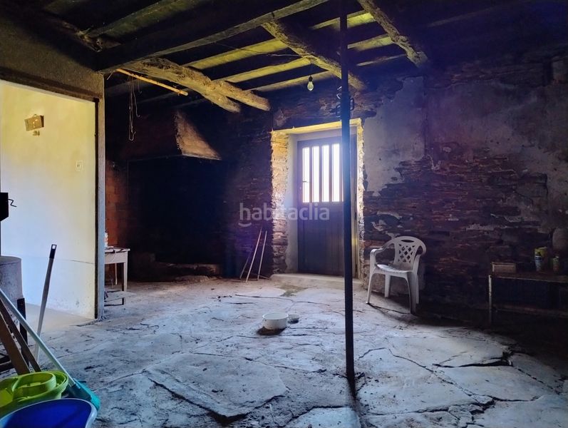 Foto b03fd915-382f-4a5a-b3ac-75e8827059a0. Casa a Begonte