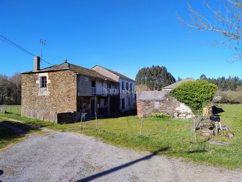 Foto c86b5e3e-5695-4055-874b-4f46838386a5. Casa a Begonte