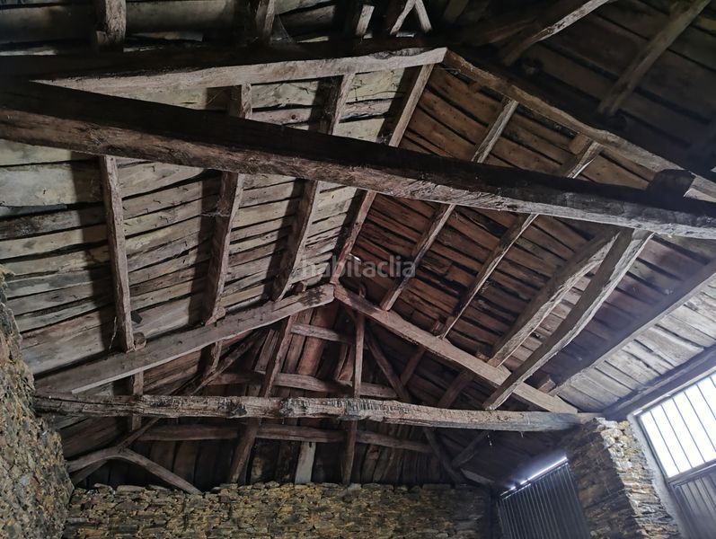 Foto e82f79e1-6d83-4e01-a320-250a5d09db85. Casa a Begonte