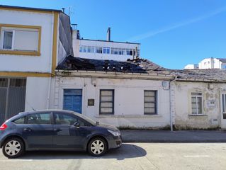 Casa aparellada  Rúa monte pena rubia. Casa en venta lugo