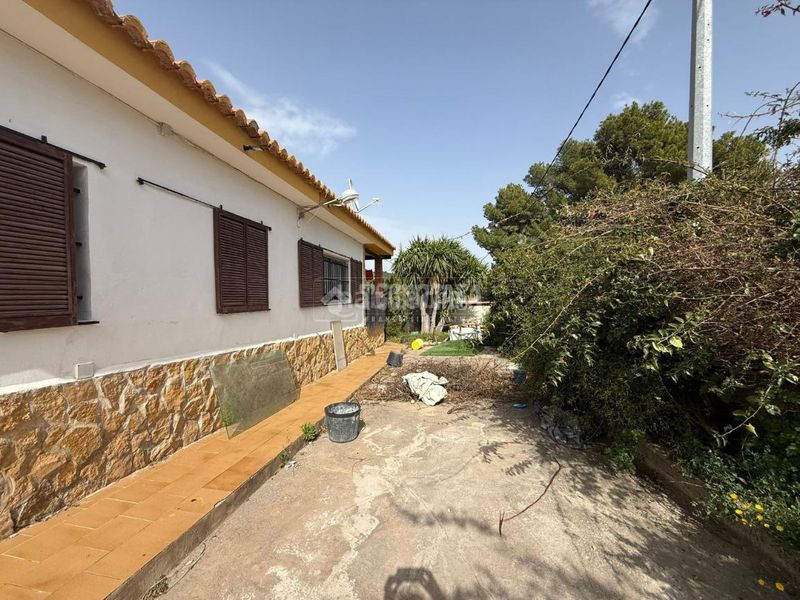 Foto c7373df5-24ff-4eda-910a-bd04c686f0eb. Casa a La Loma-Las Lomas Náquera