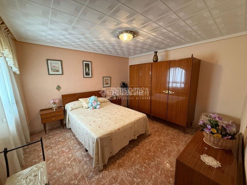 Foto 00804bee-b81c-4ea2-b5cb-802fe9123cf5. Pis a Els Orriols Valencia