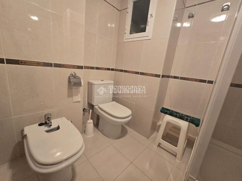 Foto 0d621ad5-ff0d-4535-8759-ae0b8dca2589. Pis a Els Orriols Valencia