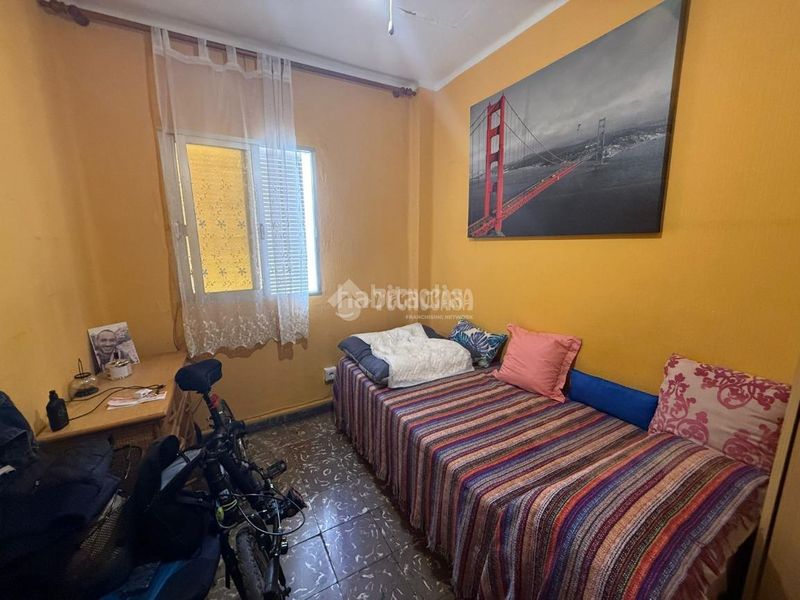 Foto c96b24ae-6699-41aa-a009-e2a75c17fd93. Pis a Els Orriols Valencia