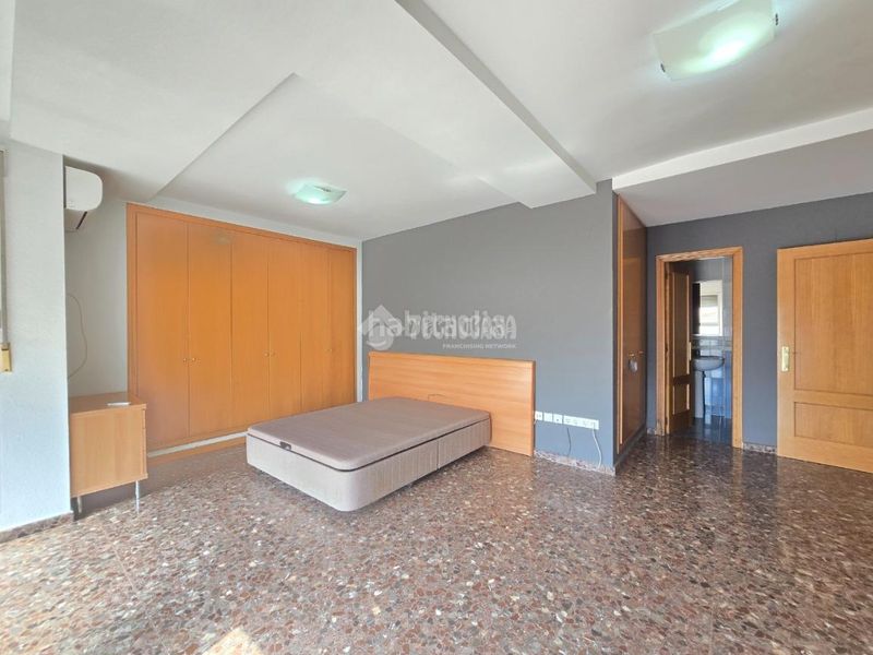Foto 90cd2ab5-580d-45c8-b6e2-de184731b449. Pis a Museros