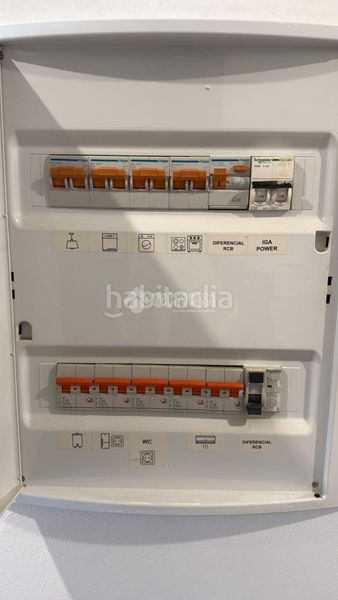 Foto 255593e1-e4c4-48c3-a5b0-4adef7a199b3. Pis a Els Orriols Valencia