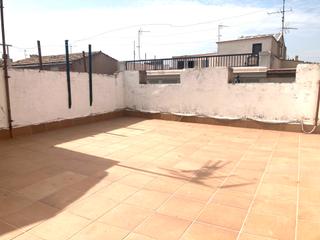 Àtic  Rambla nova. 89 m² ,3 habitaciones: dos dobles y un despacho ideal para telet