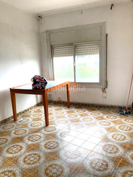 Foto 19539b1b-d52f-4cbc-a4a2-9da9db6d5ee1. Piso en Sanfeliu Hospitalet de Llobregat (L´)