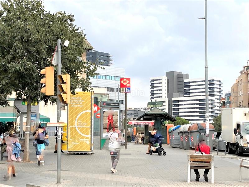 Foto 211a2f3e-c034-42dc-a58d-16ea9647172b. Piso 3 habitaciones, con ascensor, 2ª planta, pubilla casas junto c.c.finestrelles y metro l5. en Hospitalet de Llobregat (L´)