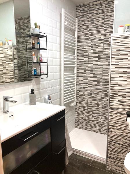 Foto 45f0464b-c362-4950-9bc7-eed59959b1ae. Piso 3 habitaciones, con ascensor, 2ª planta, pubilla casas junto c.c.finestrelles y metro l5. en Hospitalet de Llobregat (L´)