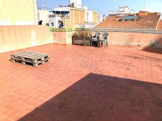 �tico  Carrer de puj�s. Espectacular vivienda, con terraza solarium de 90m2