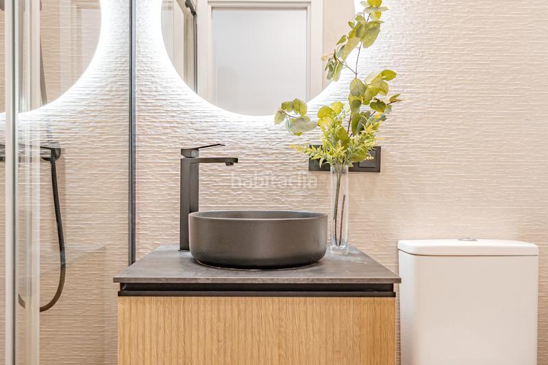 Foto 5feec93e-61a8-4804-834d-3951ef2f0678. Pis amb calefacció aparcament piscina a Colina Madrid