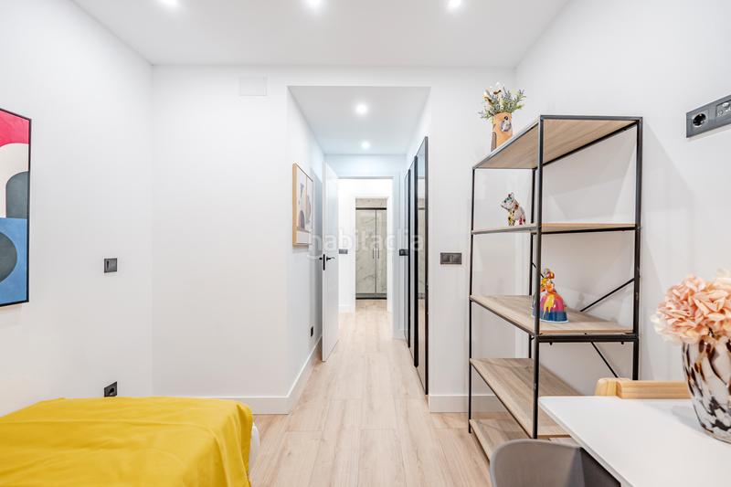 Foto ee8002c3-014b-49bf-9fee-735318a81f7e. Pis amb calefacció aparcament piscina a Colina Madrid