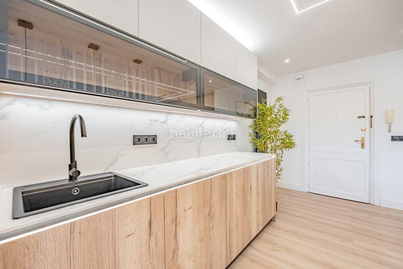 Foto fef57cdc-c4ed-41be-9987-f97e453f1aa8. Pis amb calefacció aparcament piscina a Colina Madrid