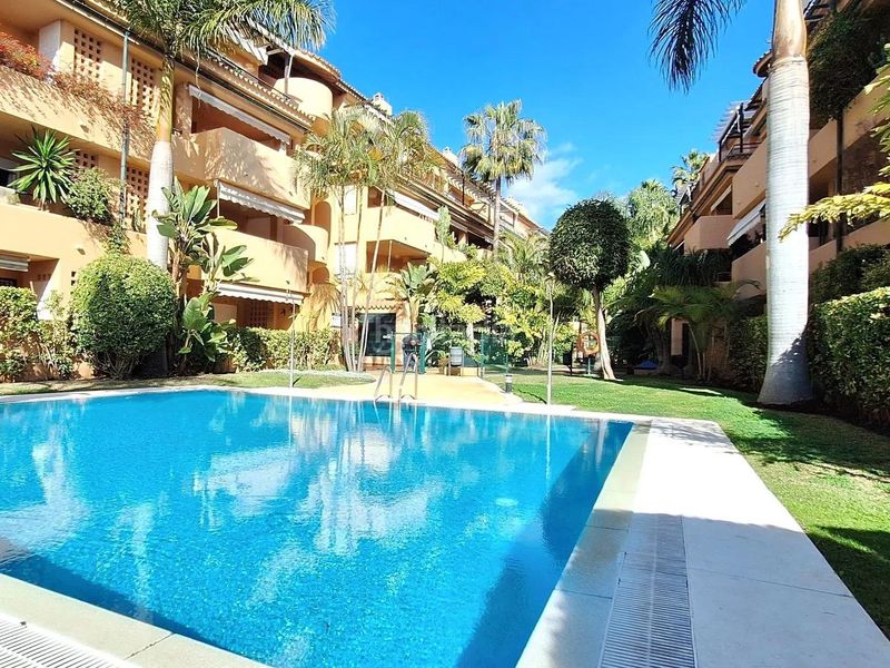 Foto 892b1611-337b-4250-bb81-db98098b57b1. Planta baixa a avenida 3 89 a Hacienda Las Chapas Marbella