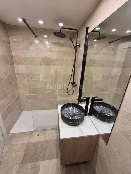 Foto d7ea6d0d-a96f-4f9a-891f-20b777ef53df. Planta baixa a avenida 3 89 a Hacienda Las Chapas Marbella