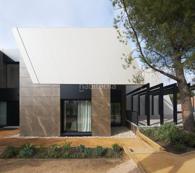 Foto bf713892-17dd-405b-b6fe-e081954b3e6c. Angebot Krest by Kronos Homes in Torrelodones. Wohnungen von Neubauten