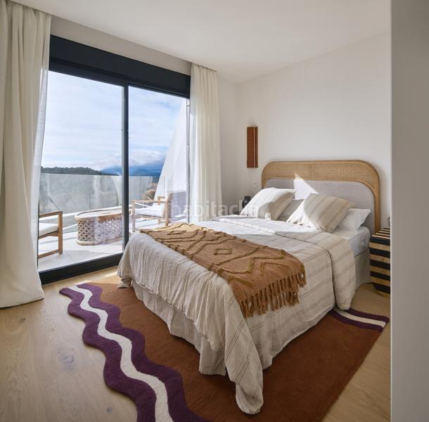 Foto 7d7d474f-896b-4900-bf56-748a6f4a96cd. Chalet 288m<sup>2</sup> avec chauffage parking piscine dans Las Marías Torrelodones