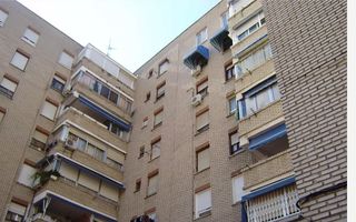 Pis a Calle de Simón Hernández