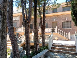 Xalet  Avenida de toledo. Chalet independiente