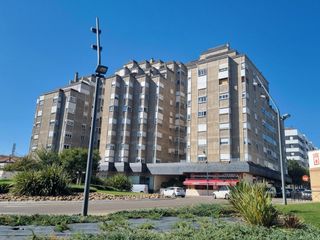 Appartement à Plaza odón alonso 3. Plaza odon alonso-parque "la dehesa"