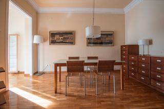 Pis  Passeig de sant joan 111. Piso ideal para familias con hijos