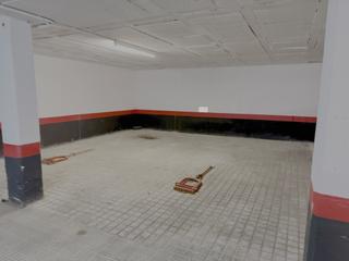 Aparcament cotxe en Calle del marqus de la valdavia 111. Plazas de garaje cerca de renfe valdelasfuentes