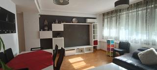 Zweistöckige Wohnung  Calle de palestina