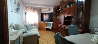 Pis en Centro. Piso alquilado con contrato vigente hasta marzo de 2026.