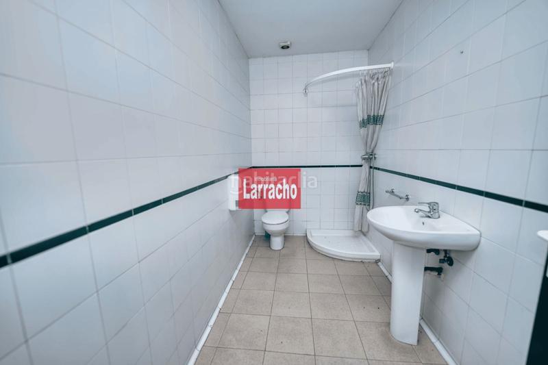 Foto 44be0d1c-a3d3-42c4-b35e-ebb99050e16f. Location bâtiment à usage industriel dans Arrasate o Mondragón