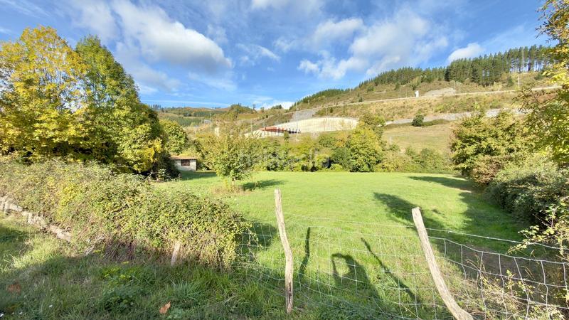 Foto 700fedbf-ad88-4416-a670-3397aef81043. Terreny residencial a Eskoriatza