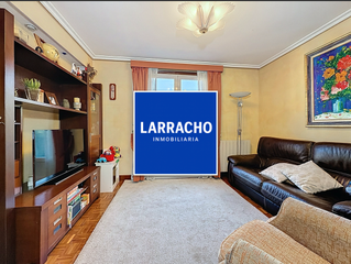 Pis a Arrasate o Mondragón. Alfonso x el sabio, se vende piso amueblado, camarote con 2 balc