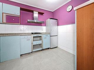 Appartement à Bergara. Bidekurutzeta kalea, se vende piso .. ocasion!!