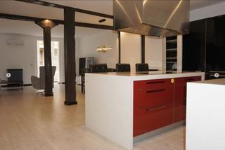 Appartement en Ensanche. Piso en venta en centro, 5 dormitorios.