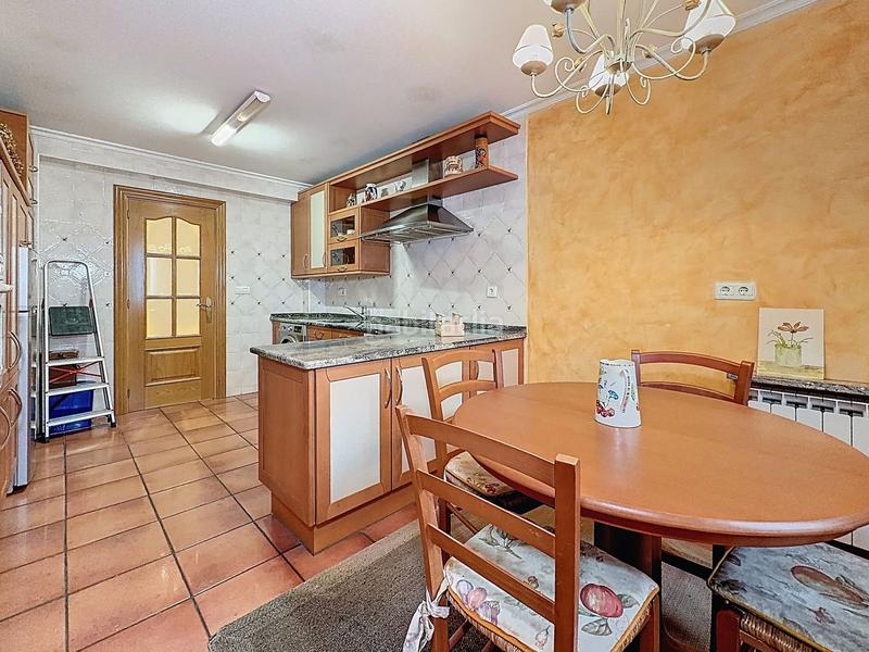 Foto ff85ce43-909e-4bd7-b5a3-d47d98a0154c. Piso basabe kalea, se vende piso con camarote en Aretxabaleta