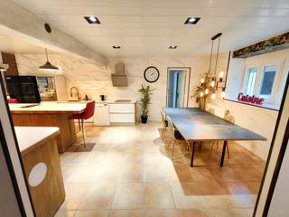 Appartement à Elorrio. Casaclalet en el alto campazar a le venta cerca de todo.