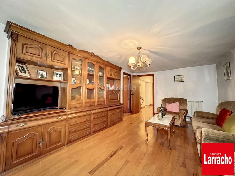 Foto 23939d63-84d9-45dc-80ee-014c2c24b8d5. Pis a Arrasate o Mondragón