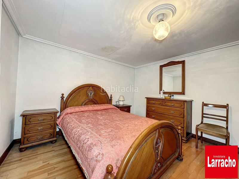 Foto e7b67e92-fc1c-41a5-9635-901c568ae9ae. Pis a Arrasate o Mondragón