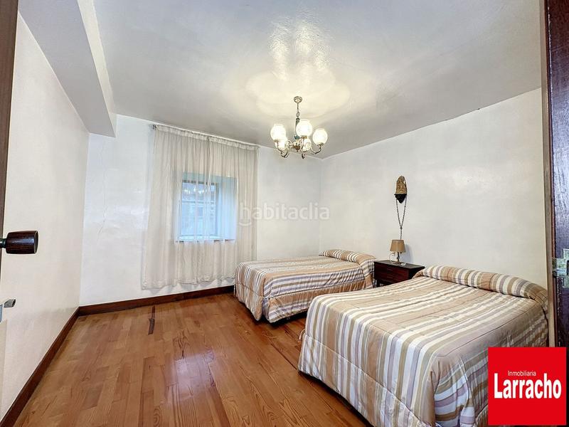 Foto ff008048-f40e-430f-a4f4-630bc61f87c7. Pis a Arrasate o Mondragón